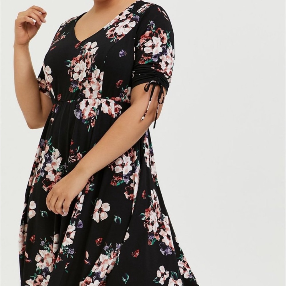 Torrid black floral studio knit drawstring sleeve dress! - Picture 2 of 5